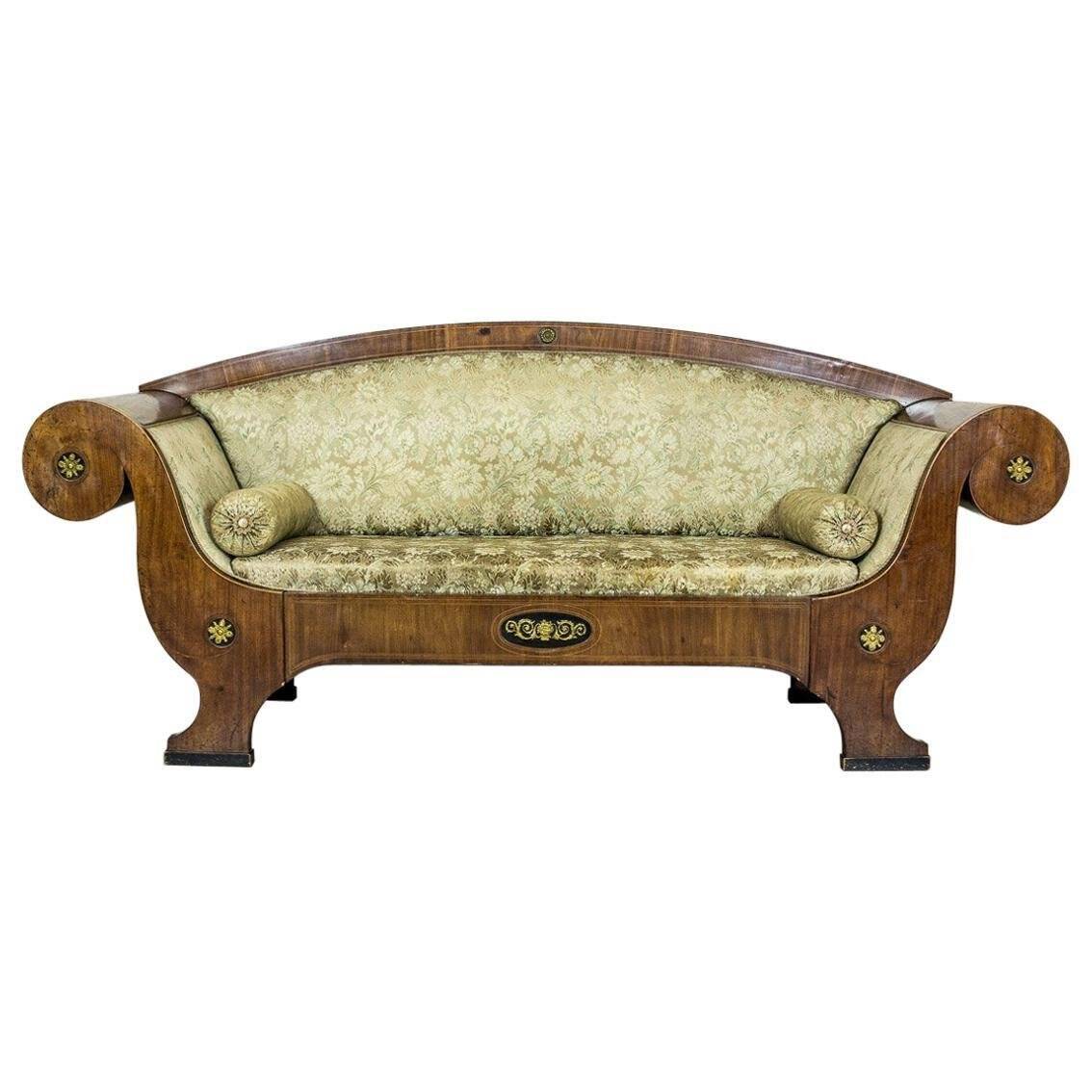 Canapé Biedermeier antique en vert avec des détails en laiton, 1860