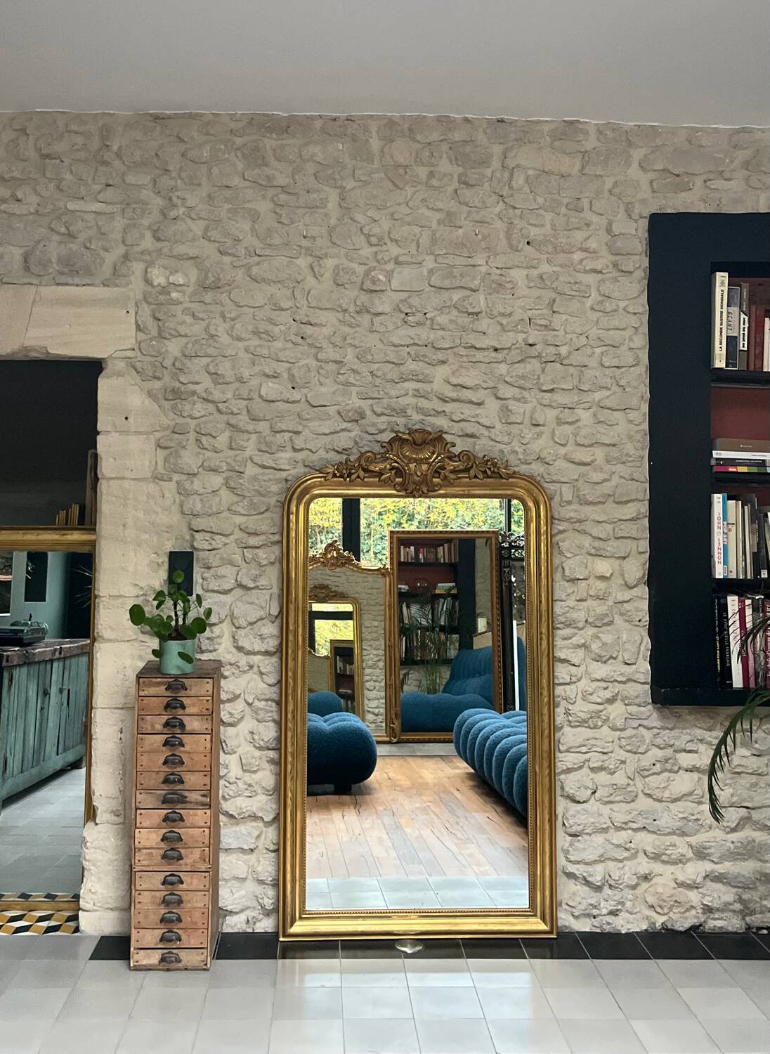 Antique mirror 173/94.5cm Louis-Philippe with a pediment and beaded overmantel.