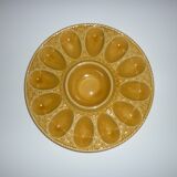 Presentation dish plate for eggs