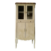Bookcase with patinated partitions
