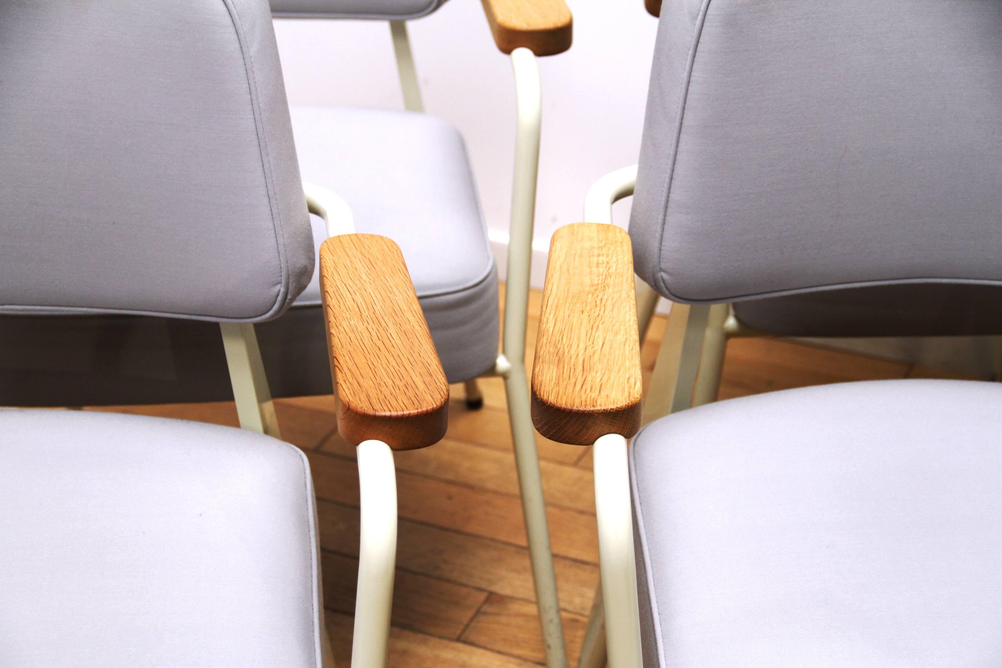 Jean Prouvé executive chair, Vitra
