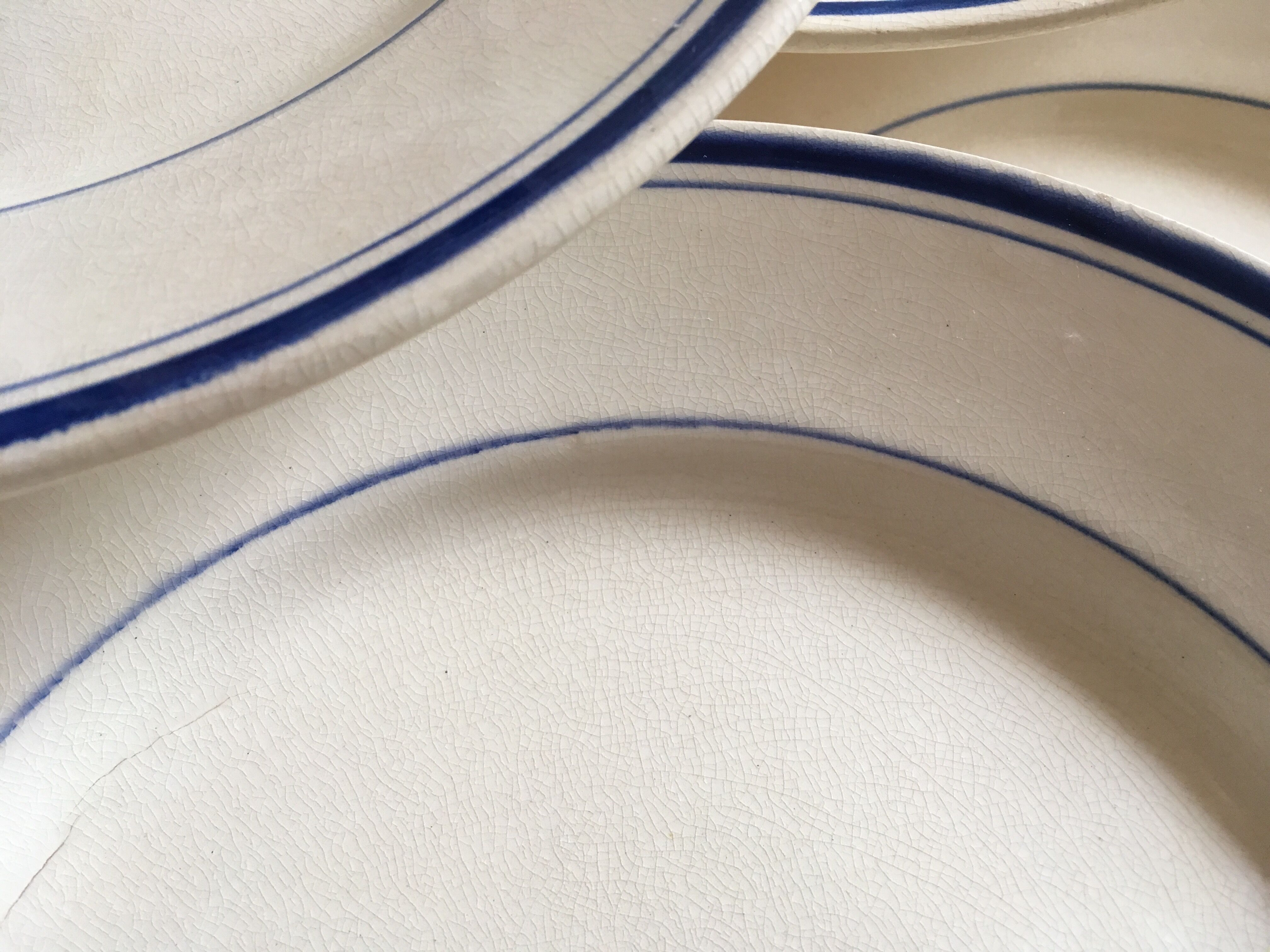 set of 9 flat plates of iron earth in 1920 Grigny fillets