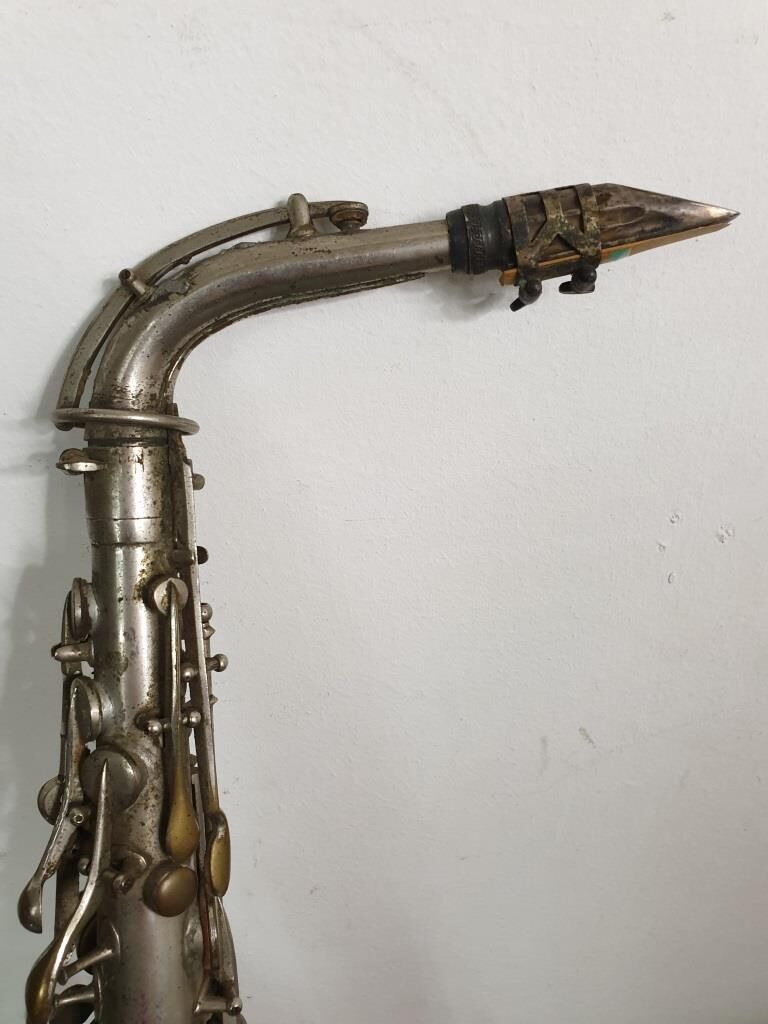Saxophone Couesnon