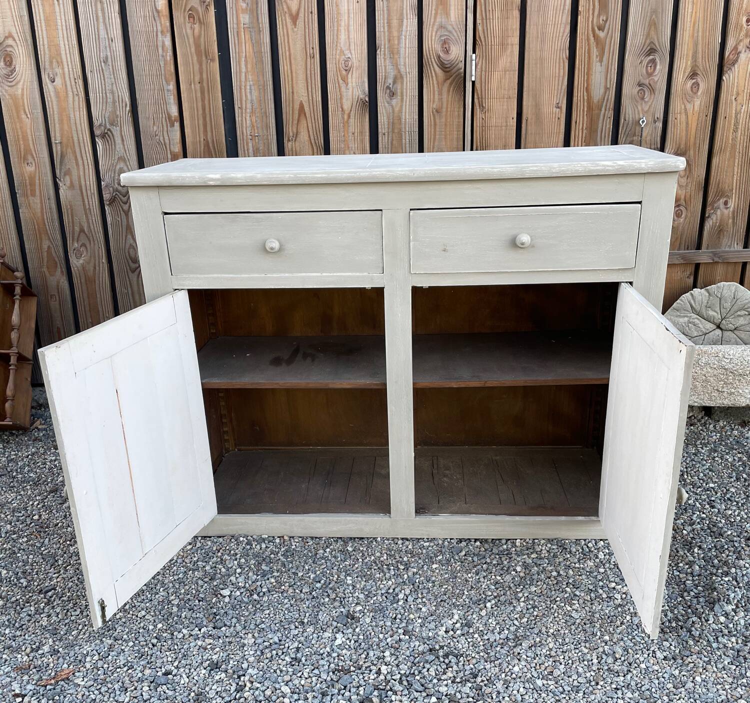 Parisian buffet with 2 doors and 2 drawers