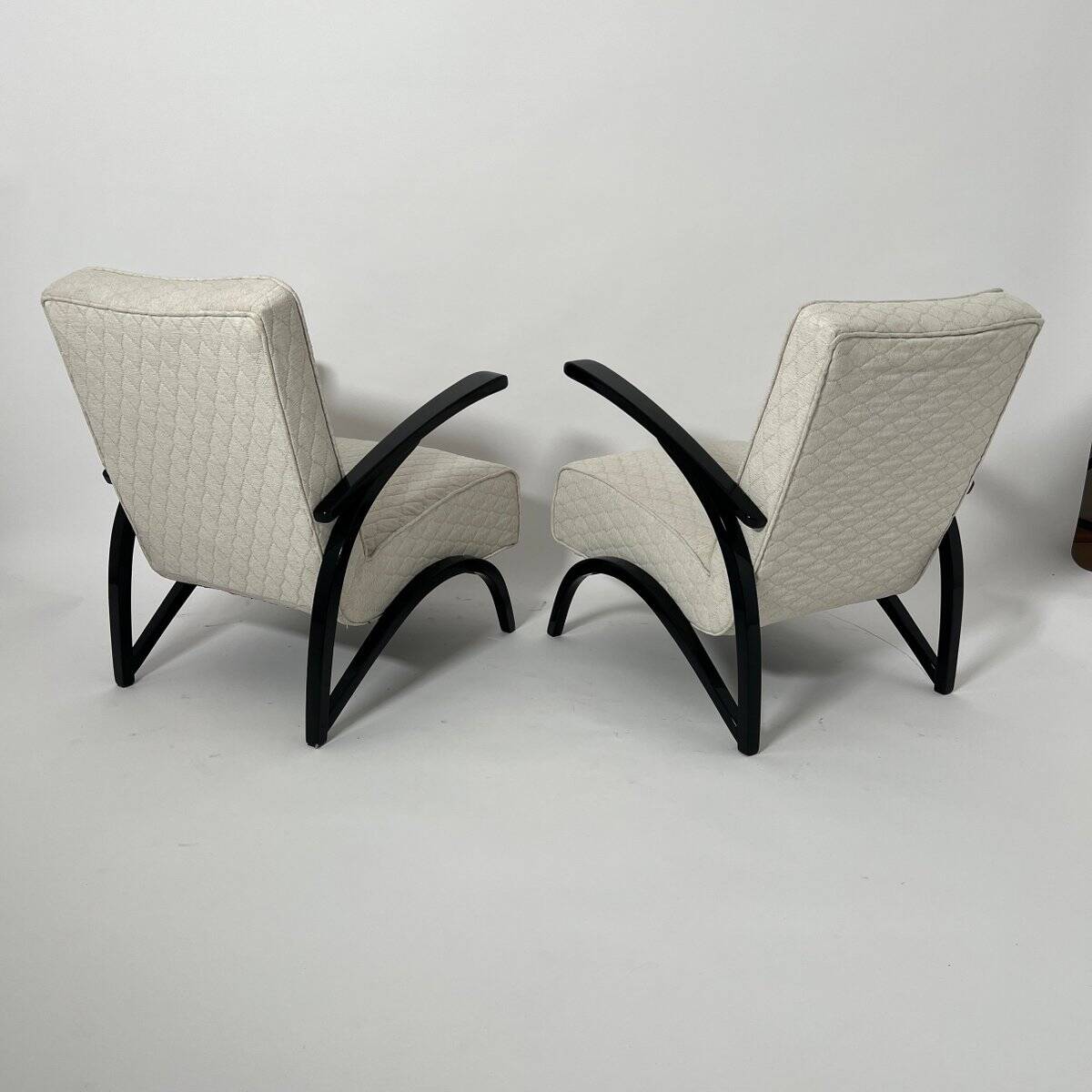 Set of Czechian Art Deco Black Laquered Lounge Chairs attributed to J. Halabala for Up Závody, 1930s
