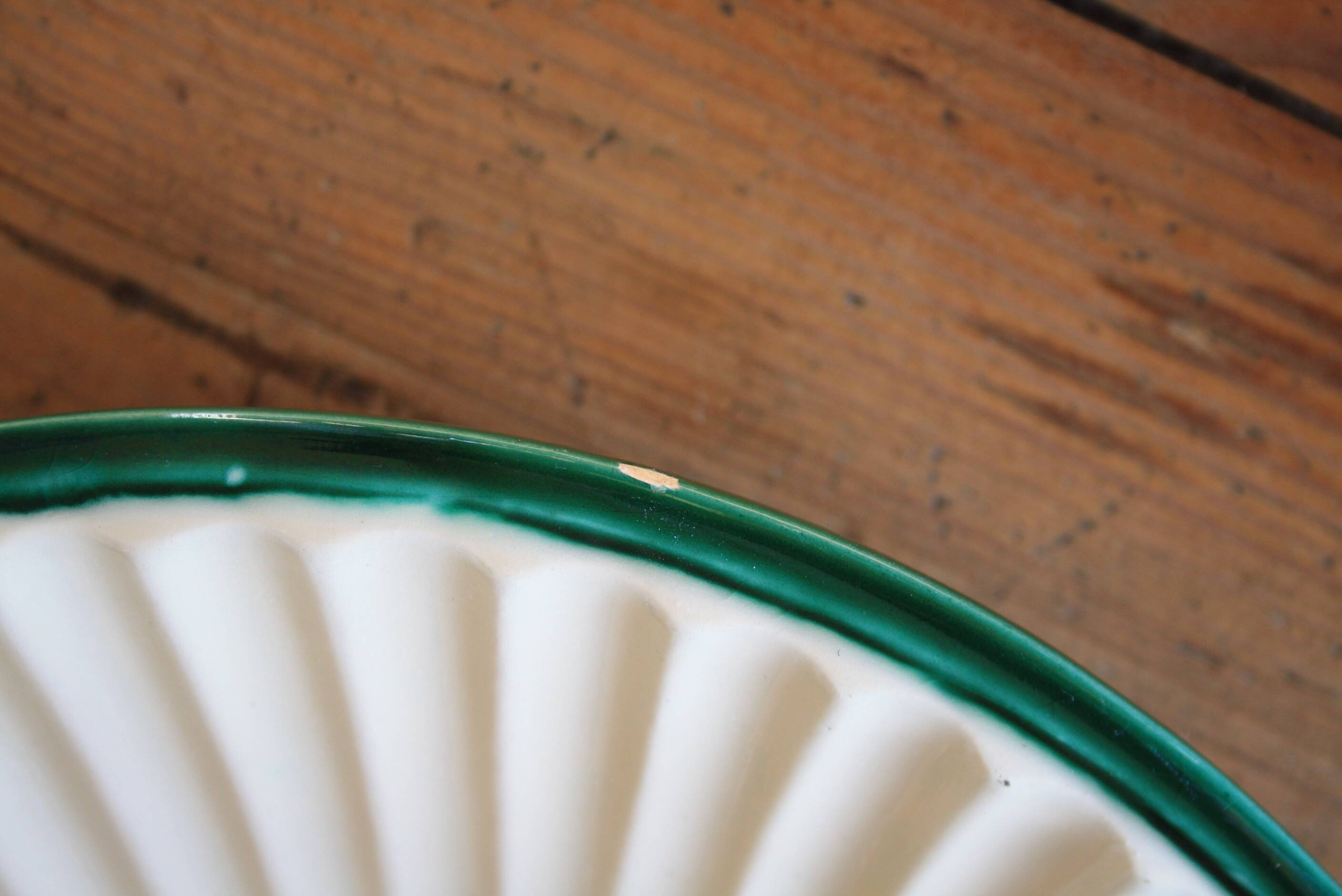 Ceramic shell wall light (4 available)