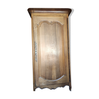 Armoire bonnetière en chêne