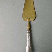 Couverts à salade et pelle à tarte en argent