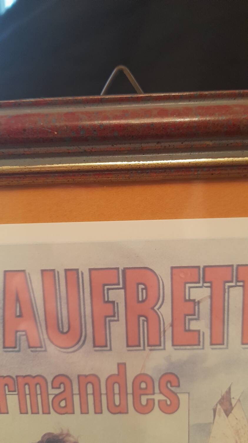 Normandy wafer advertising frame