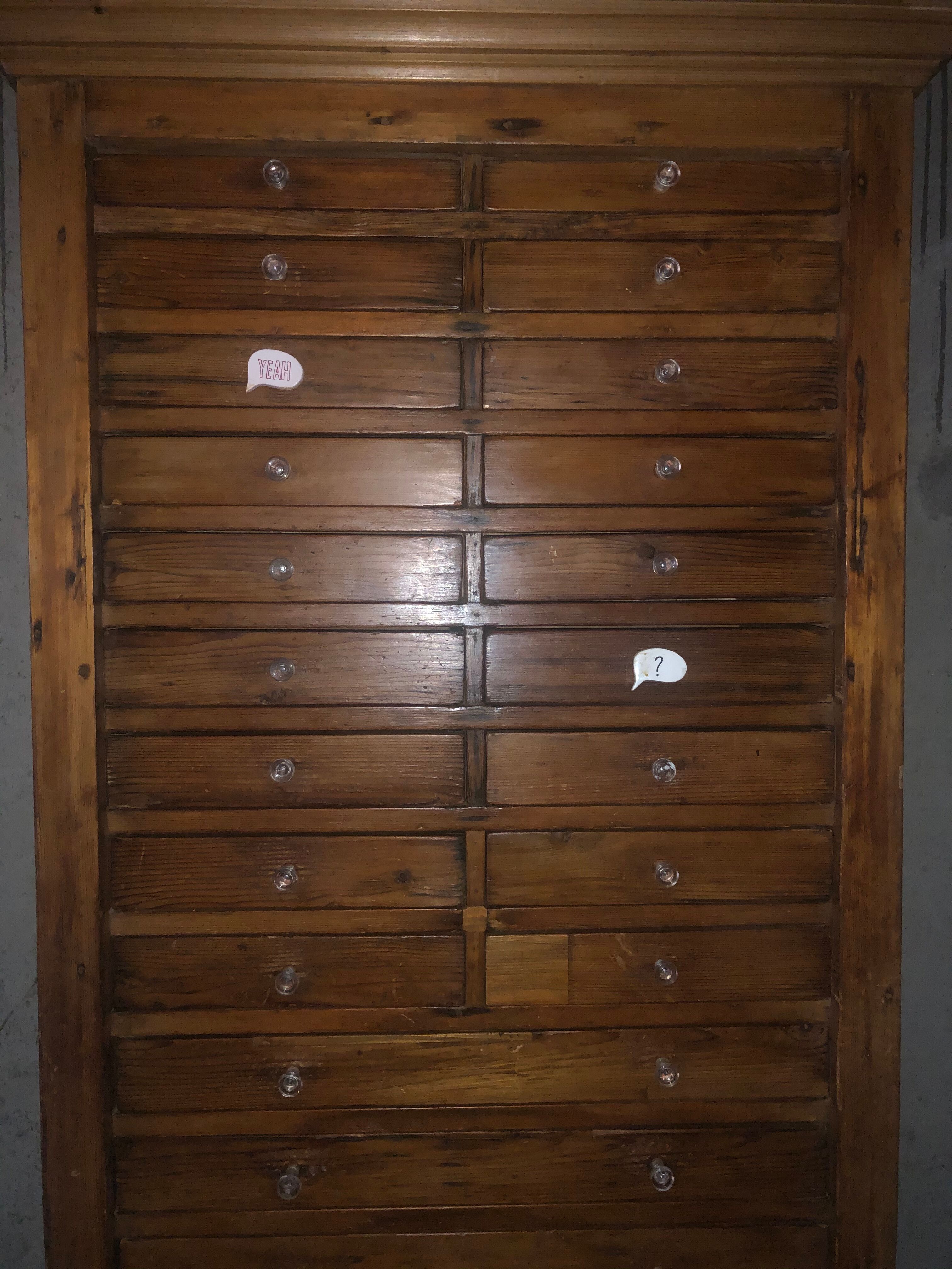 Furniture from craft to drawers