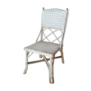 chaise basse en rotin
