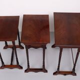 Antique England Victorian nesting tables 1880s