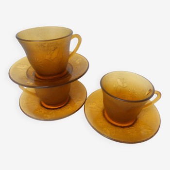 Amber glass teacups