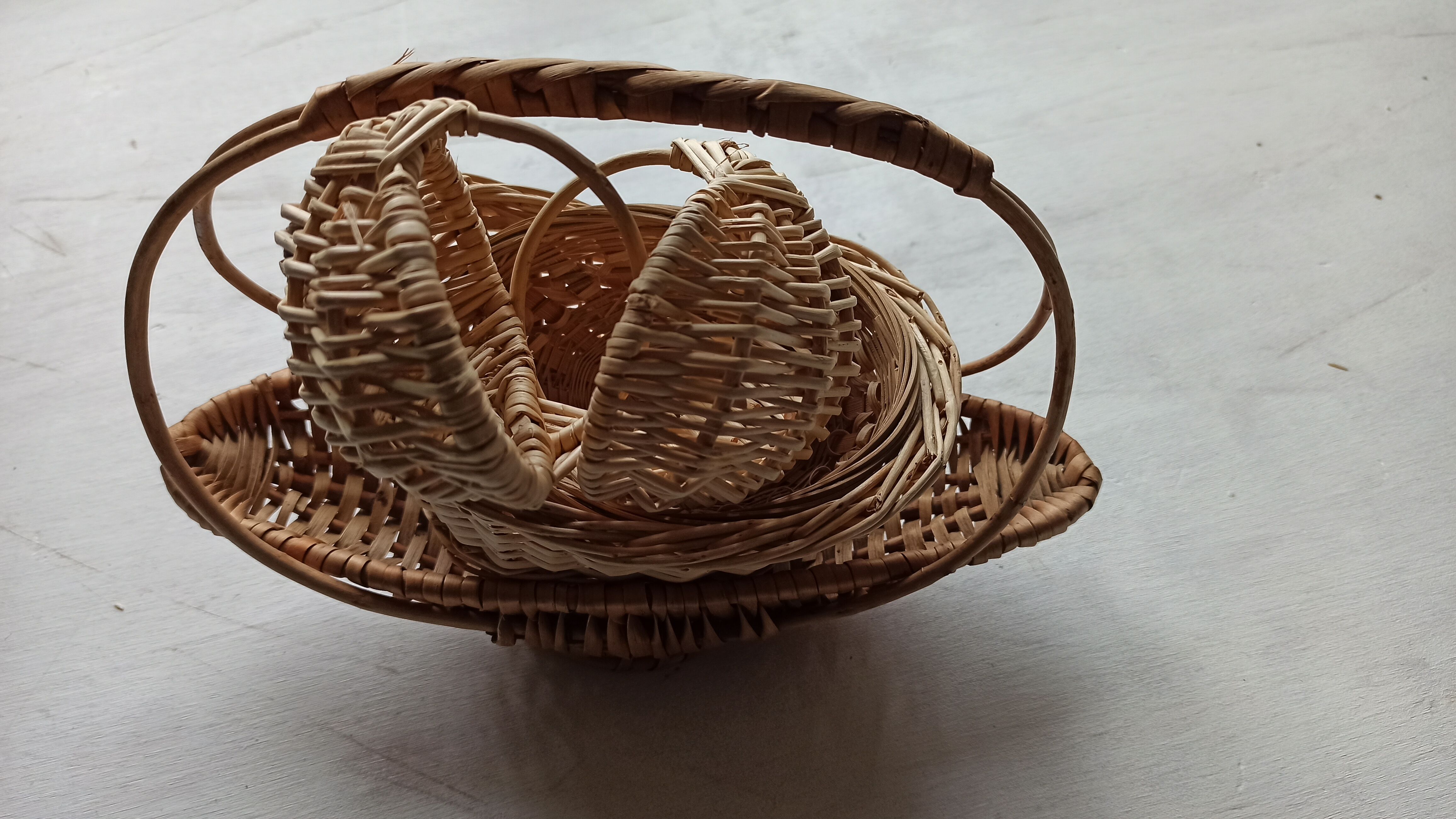 Small vintage baskets 60 70
