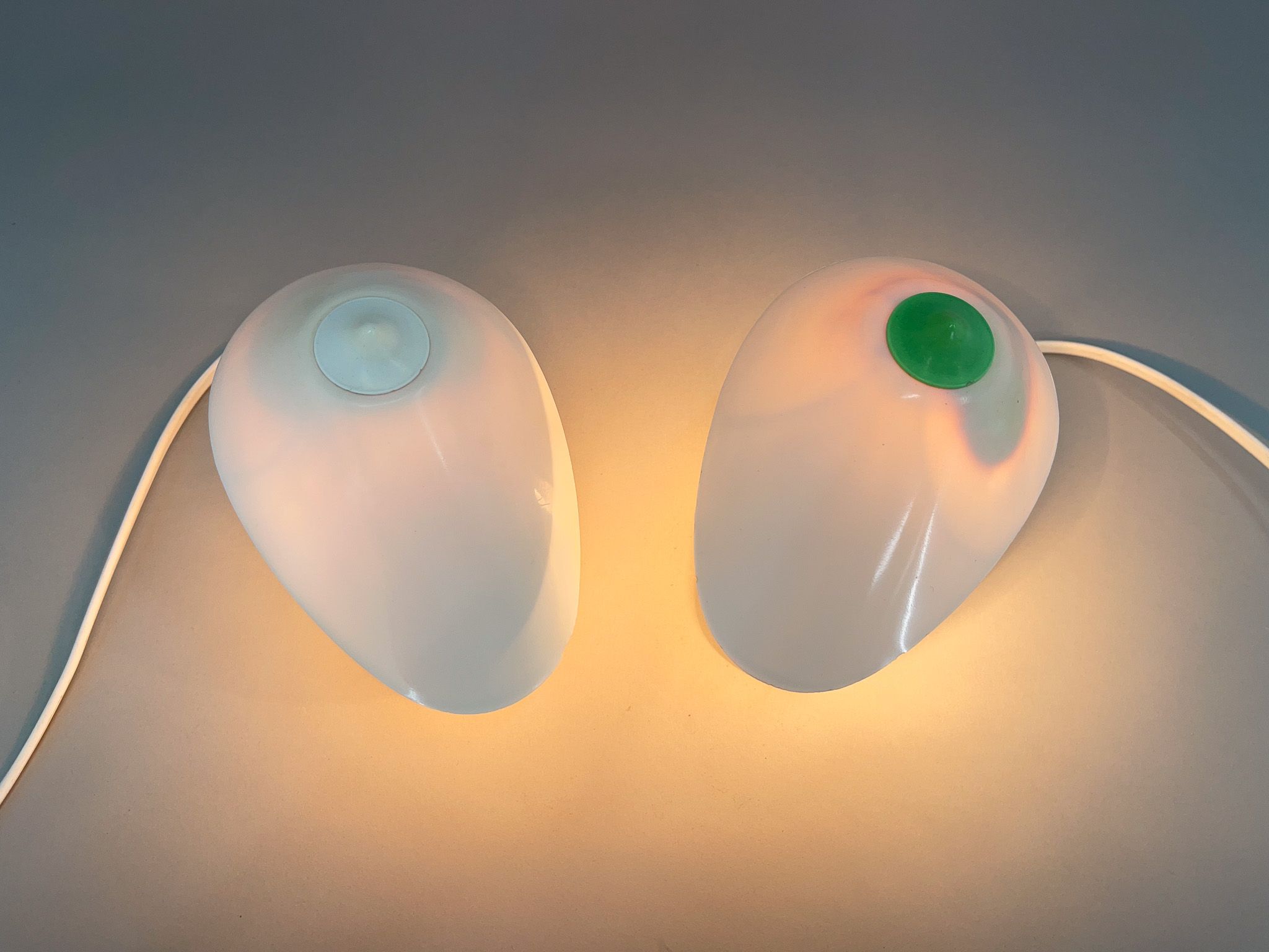 Lampes de table ou murale en bakélite blanche des années 1960, Tchécoslovaquie
