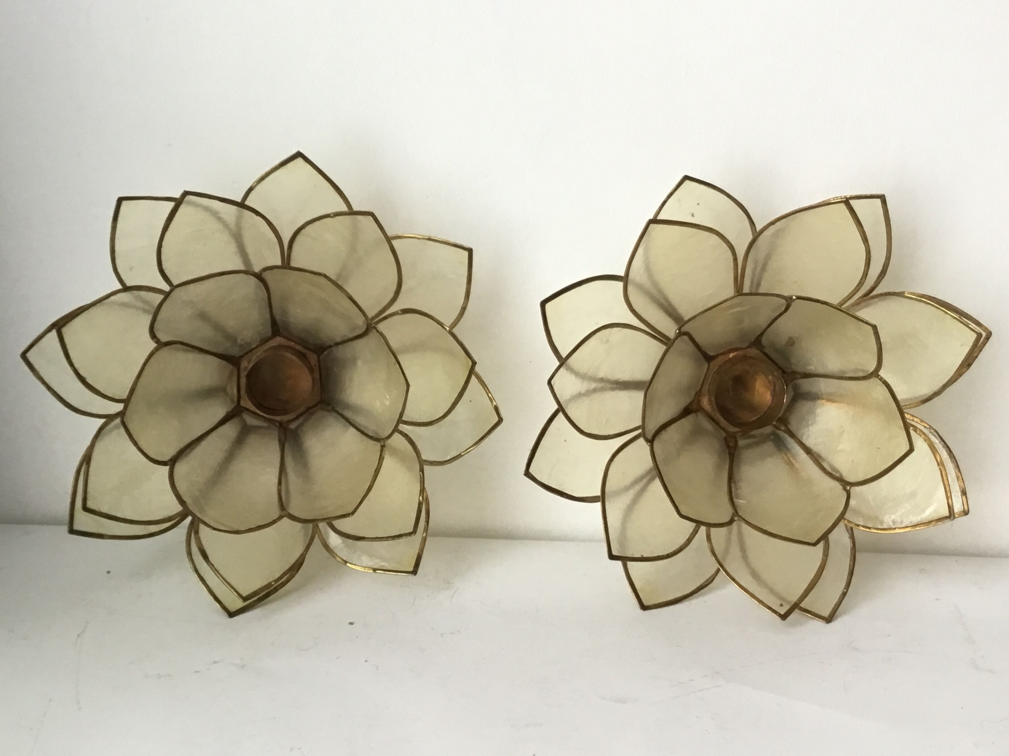 Pair of candlesticks in mother of Pearl and brass