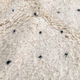 Moroccan Berber carpet Beni Ouarain with black polka dots 170x122cm