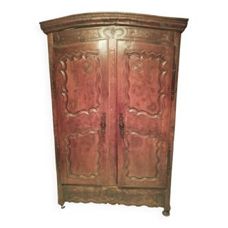 Armoire ancien