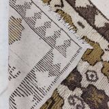 Handmade Moroccan Berber rug 134 x 90 cm