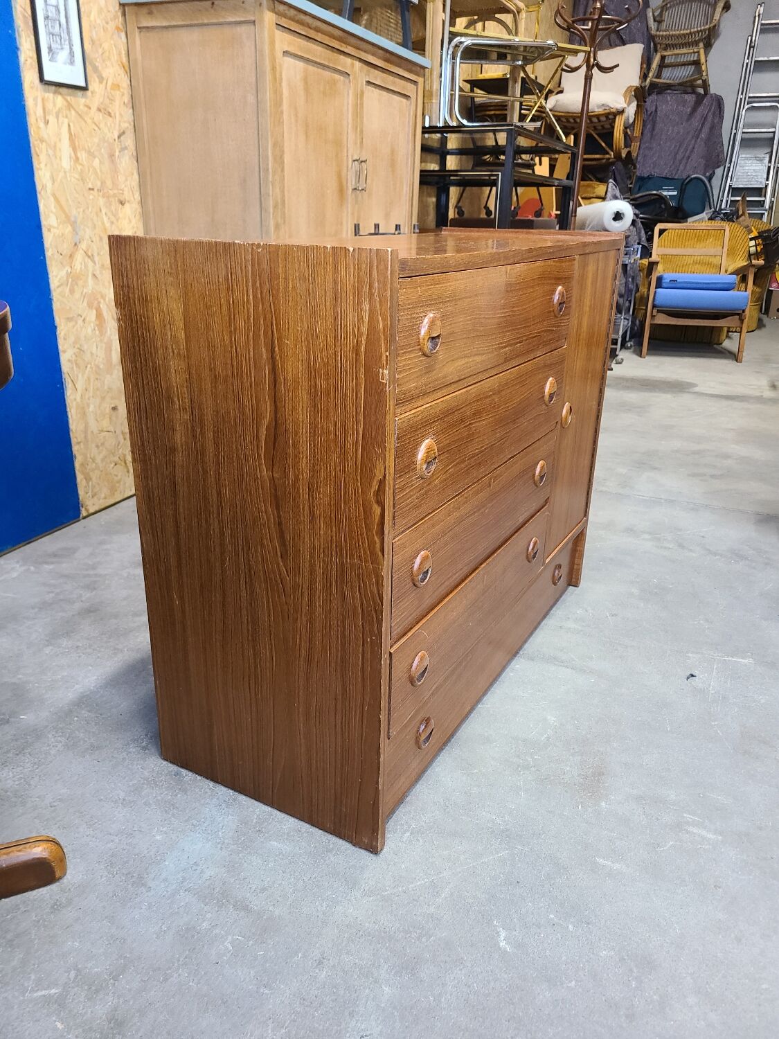 Commode scandinave vers 1960