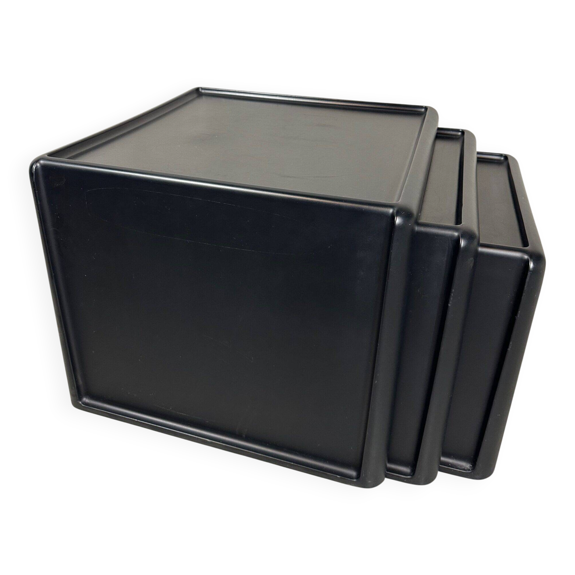 Vintage nesting tables – Peter Ghyczy