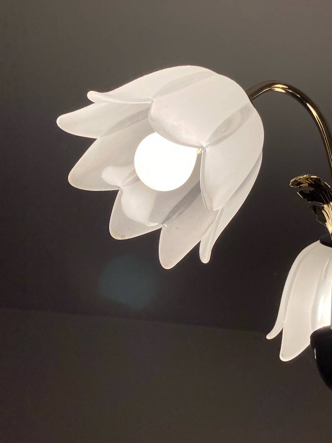 Lustre laiton et opaline