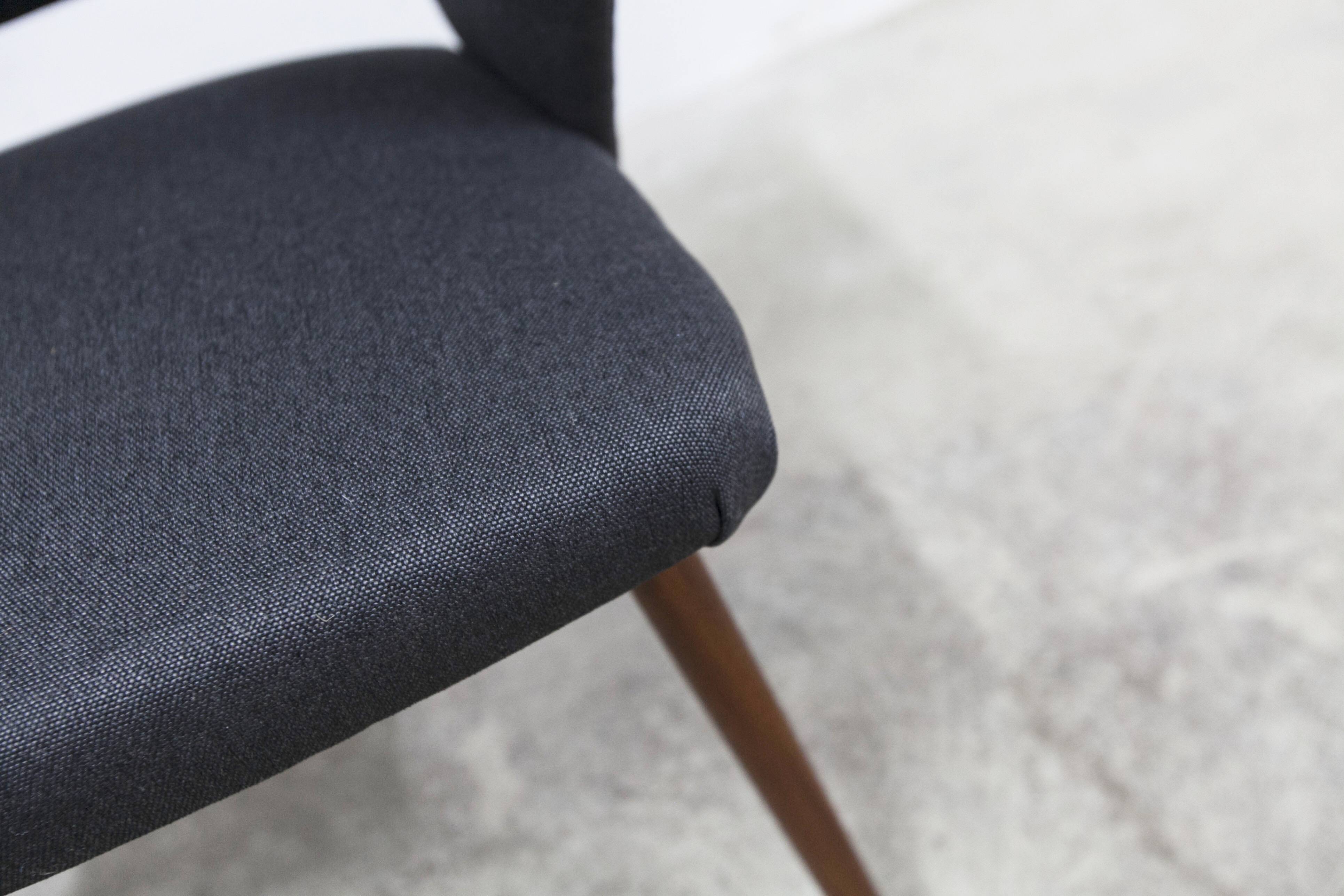 Fauteuil coquille 1958 Michel Ducaroy édition Roset restauré