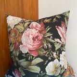 Floral cushion