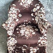 Napoleon III toad chair – Antique structure, floral fabric