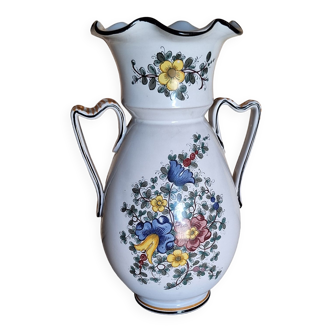 Italian earthenware vase