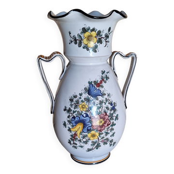 Italian earthenware vase