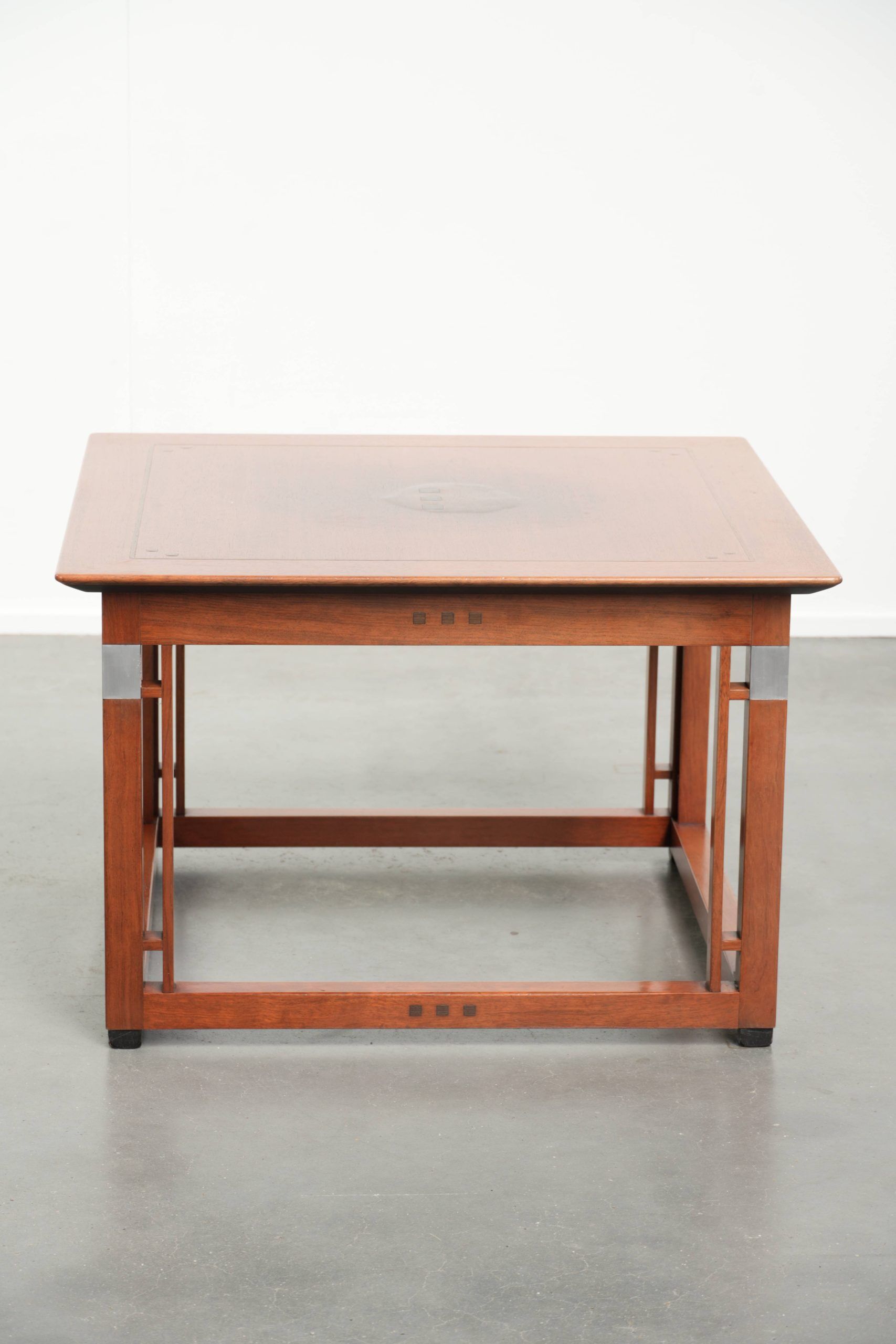 Table d'appoint/café Art Déco vintage carrée