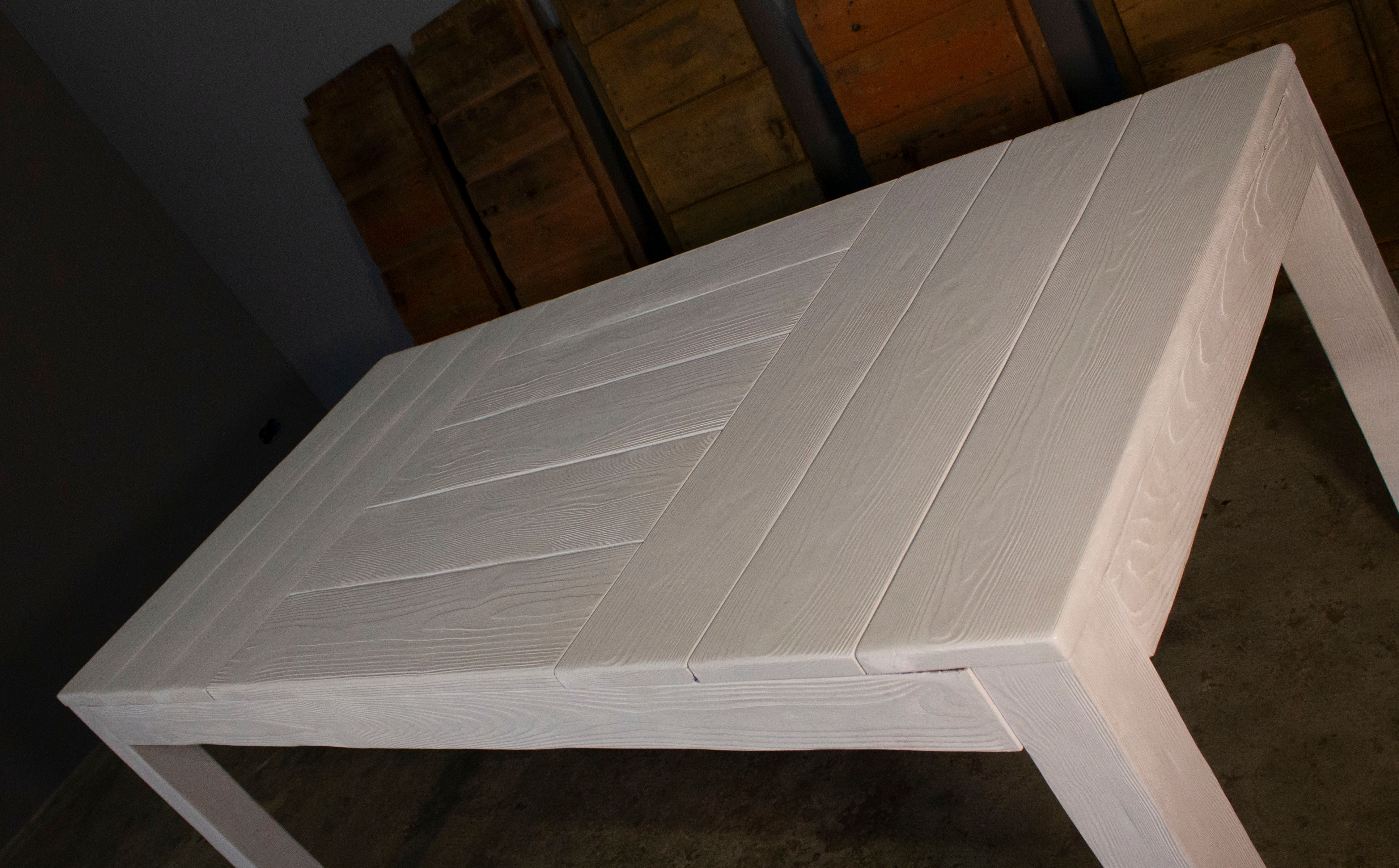 White fir table manufactured by Maxvintage sas