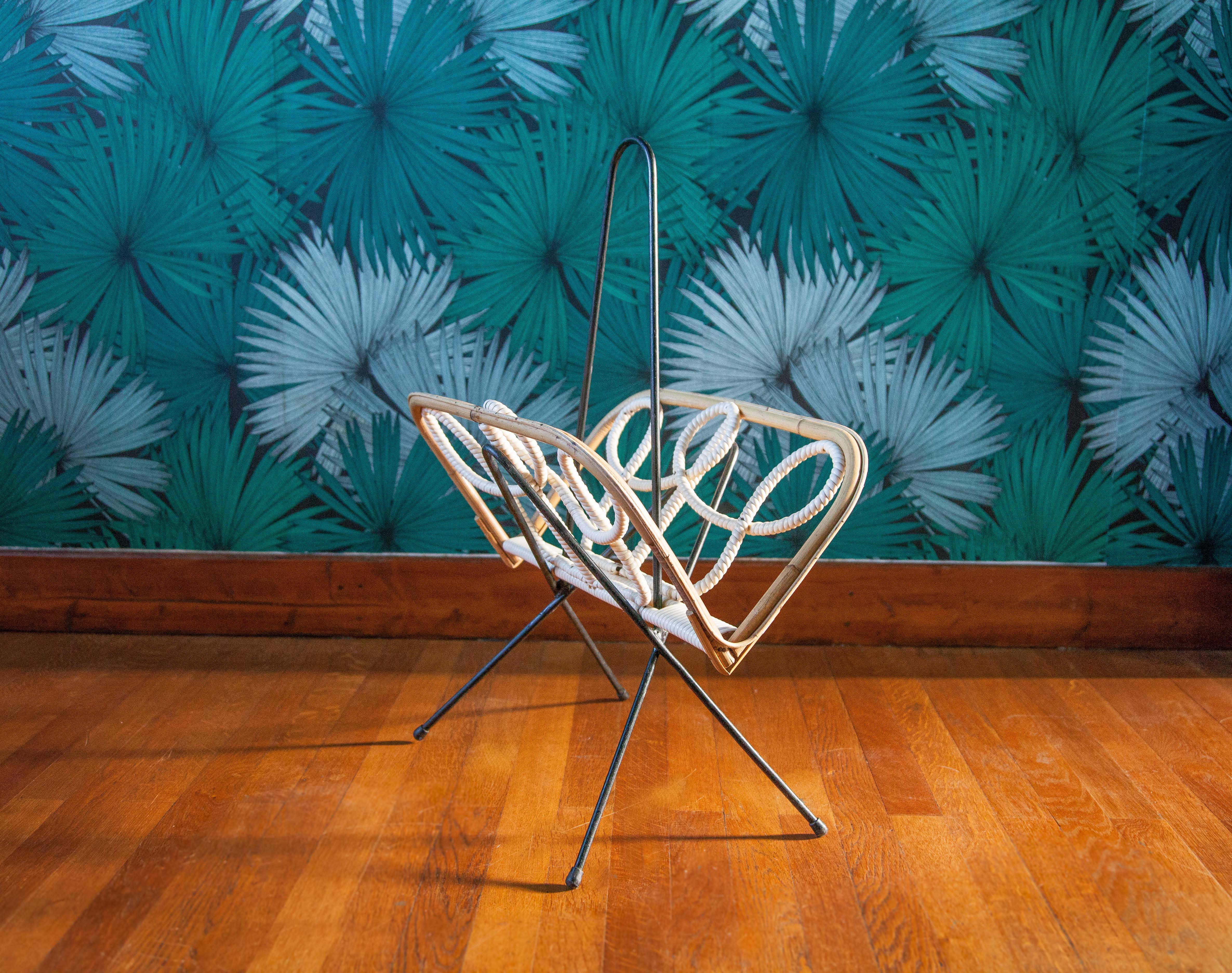 Vintage magazine holder