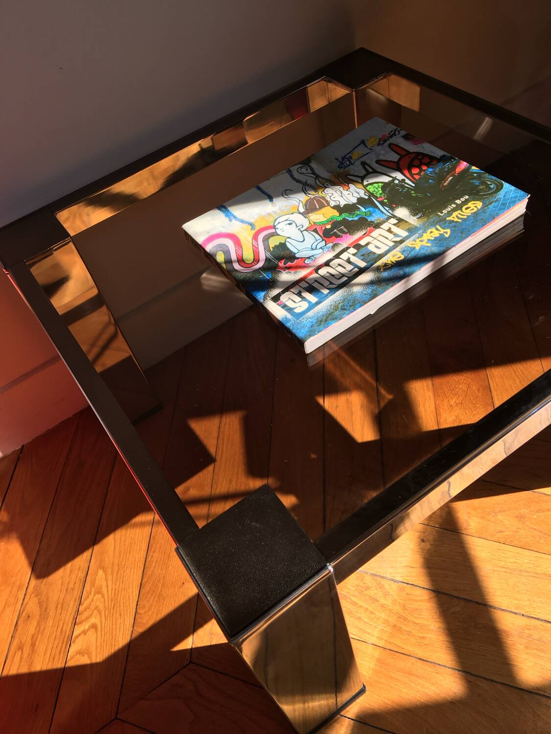 Chromed metal and smoked glass coffee table, 1980s.