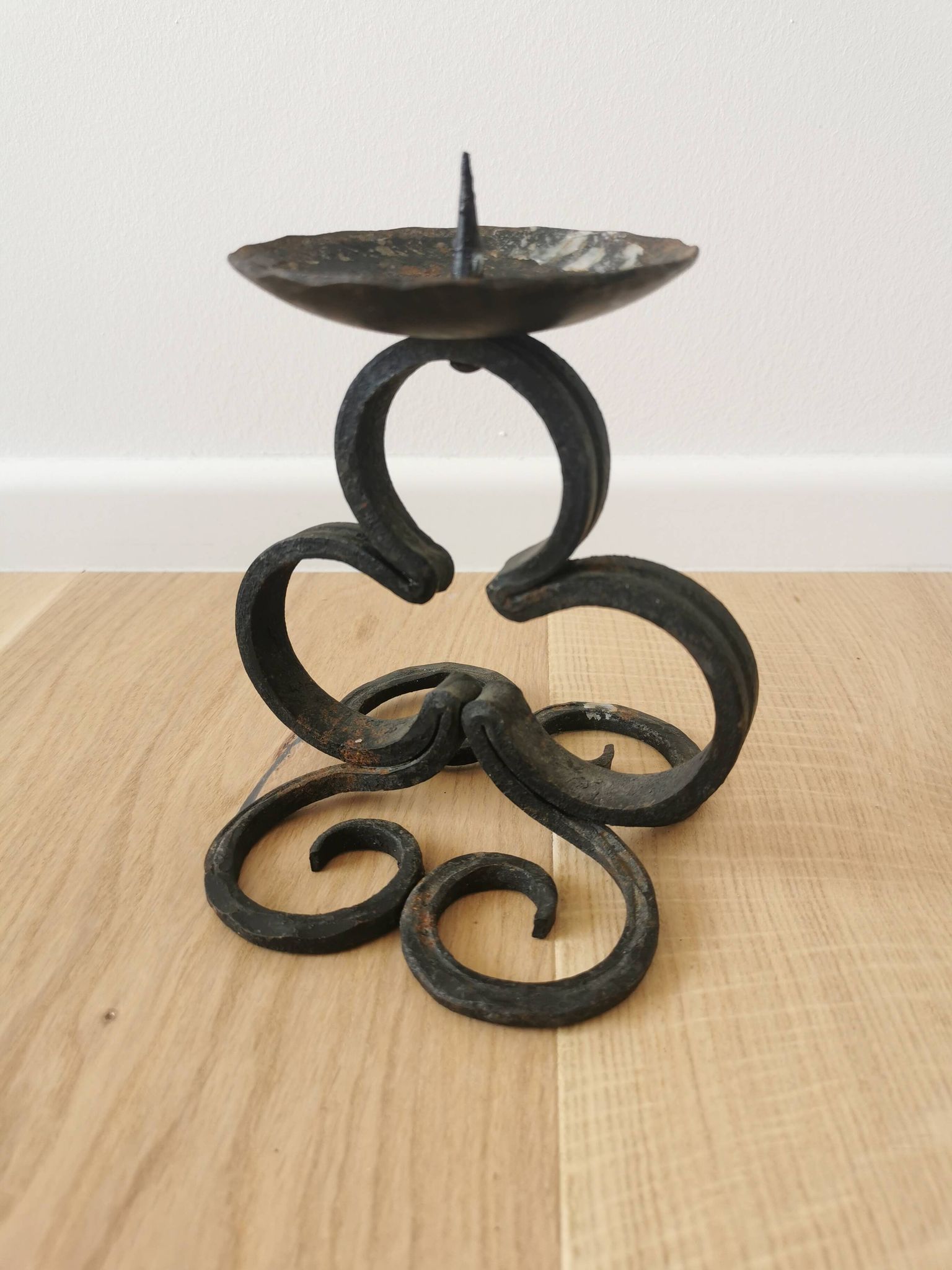 Vintage Iron Forged Candlestick Holder: Handmade Gothic Home Decor