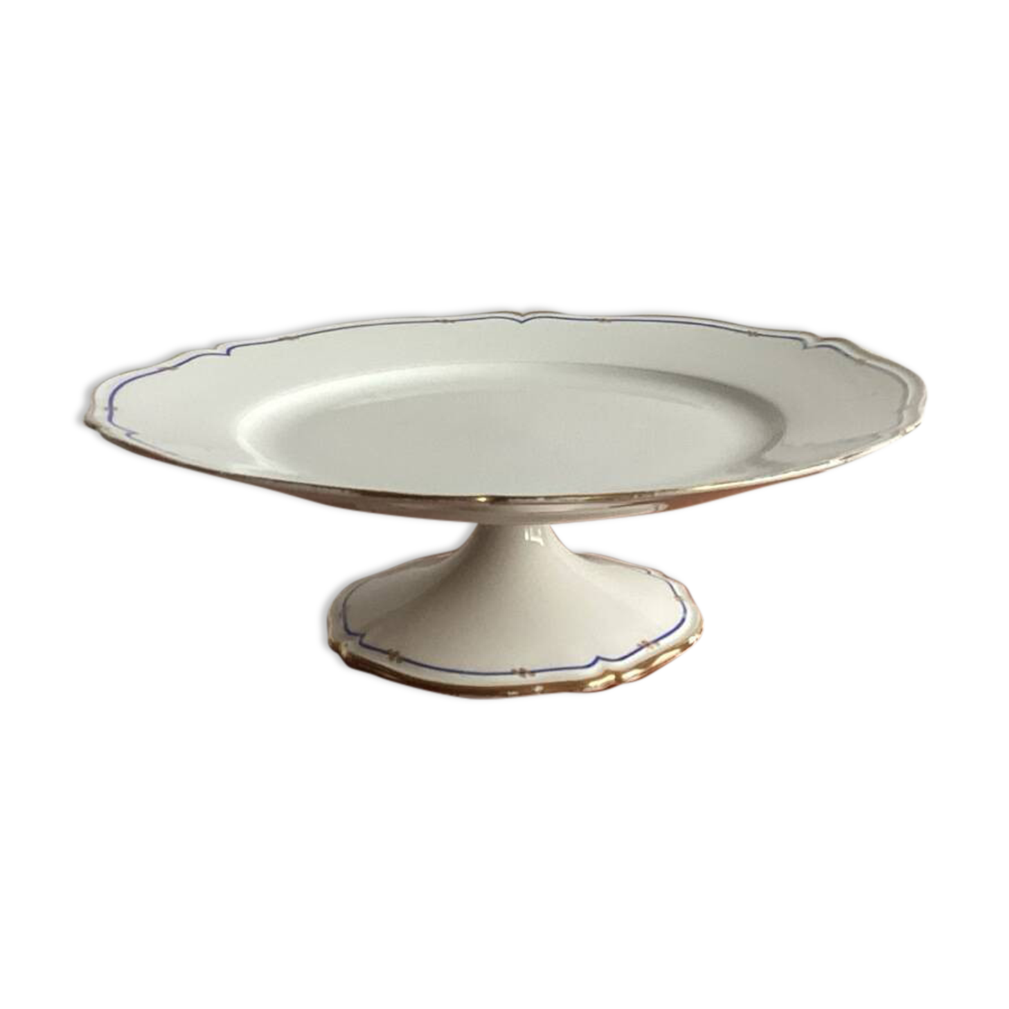 Dish on porcelain pedestal E. BOURGEOIS