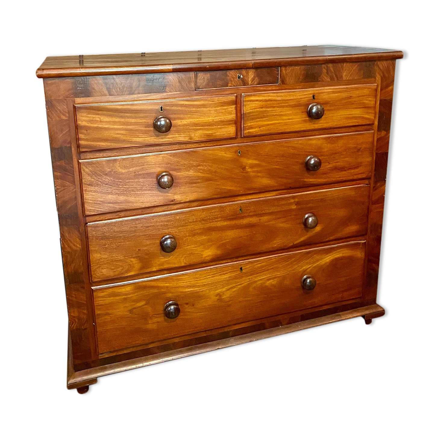 English mahogany dresser