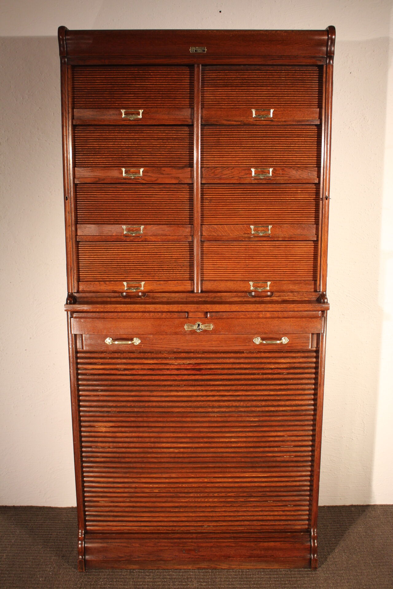 Oak notary furniture