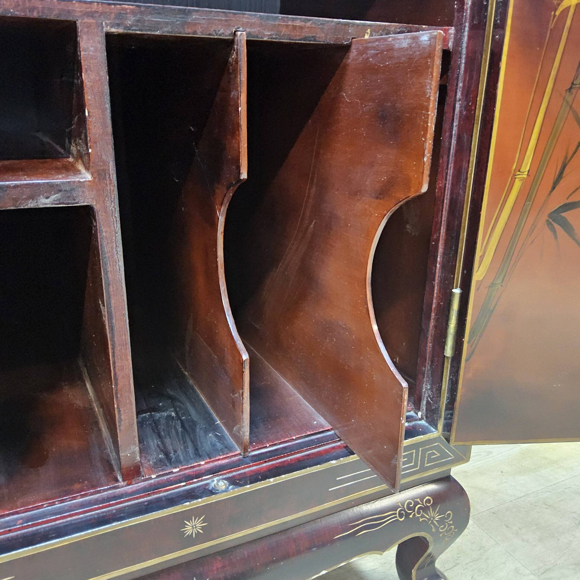 Vintage Chinese record player cabinet / Asian vinyl cabinet