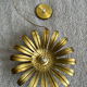 Ceiling lamp pendant in aged gilded metal palm leaf