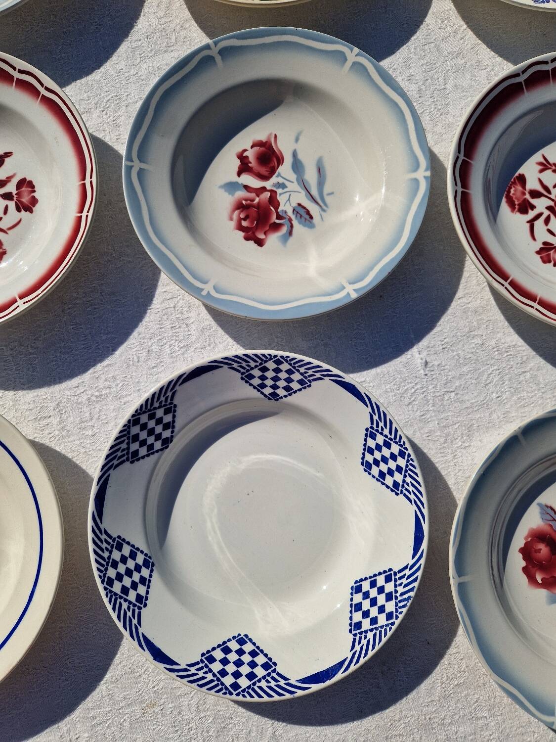 12 assiettes creuses