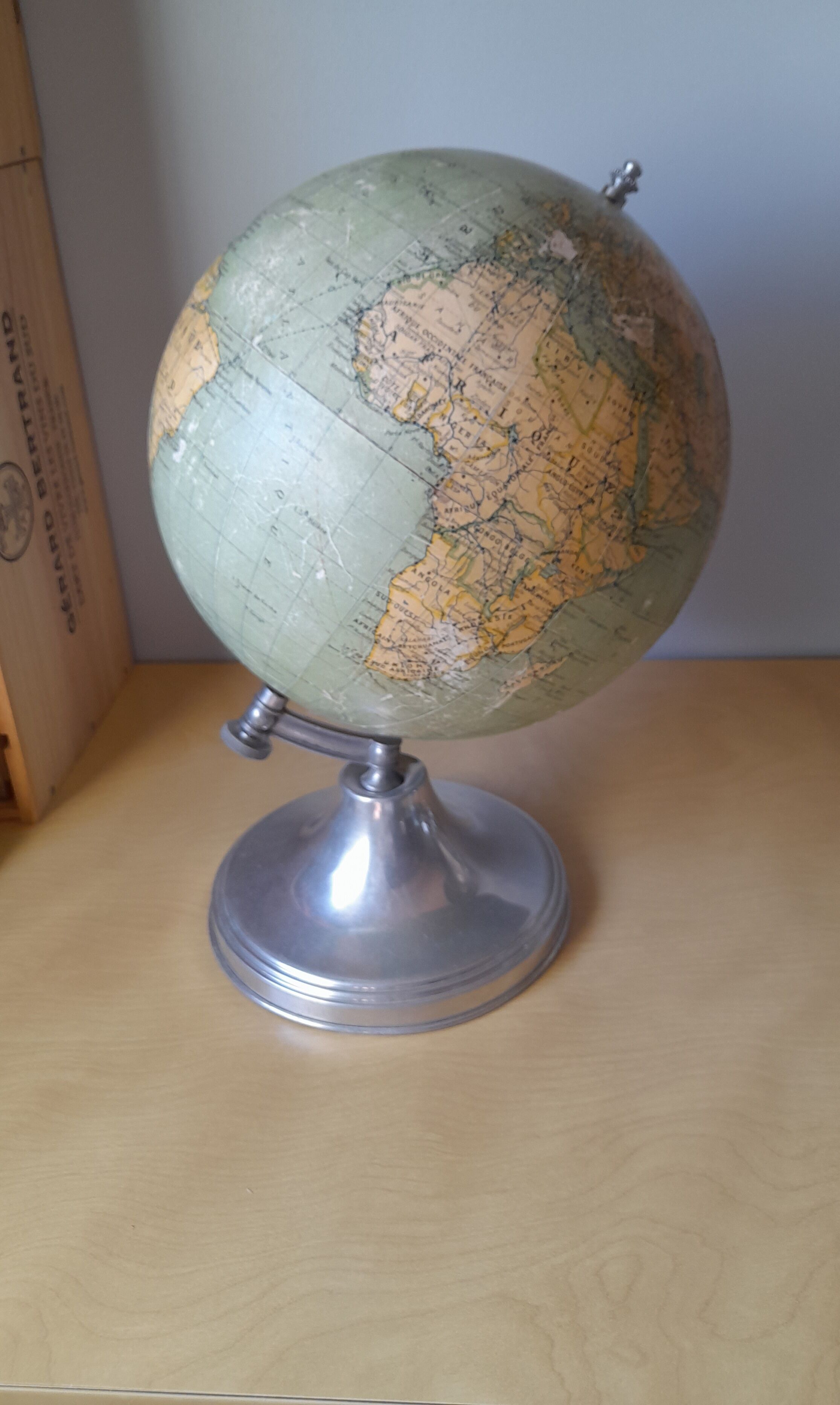 Globe Taride, 50s