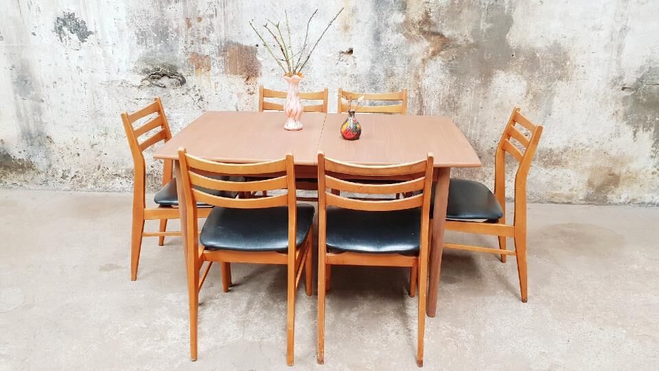 Scandinavian table extansible