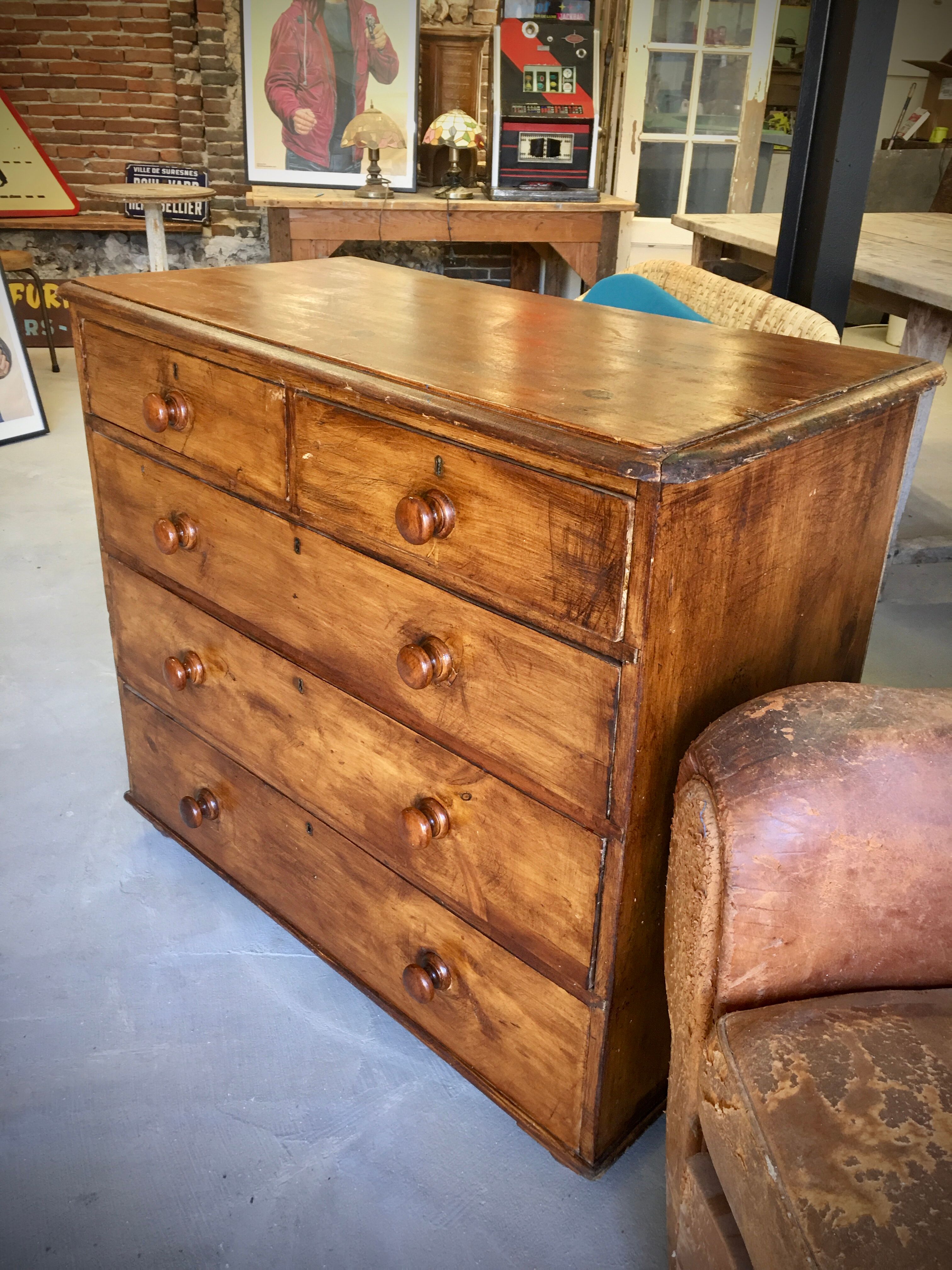 Chest of drawers late XIX early XX