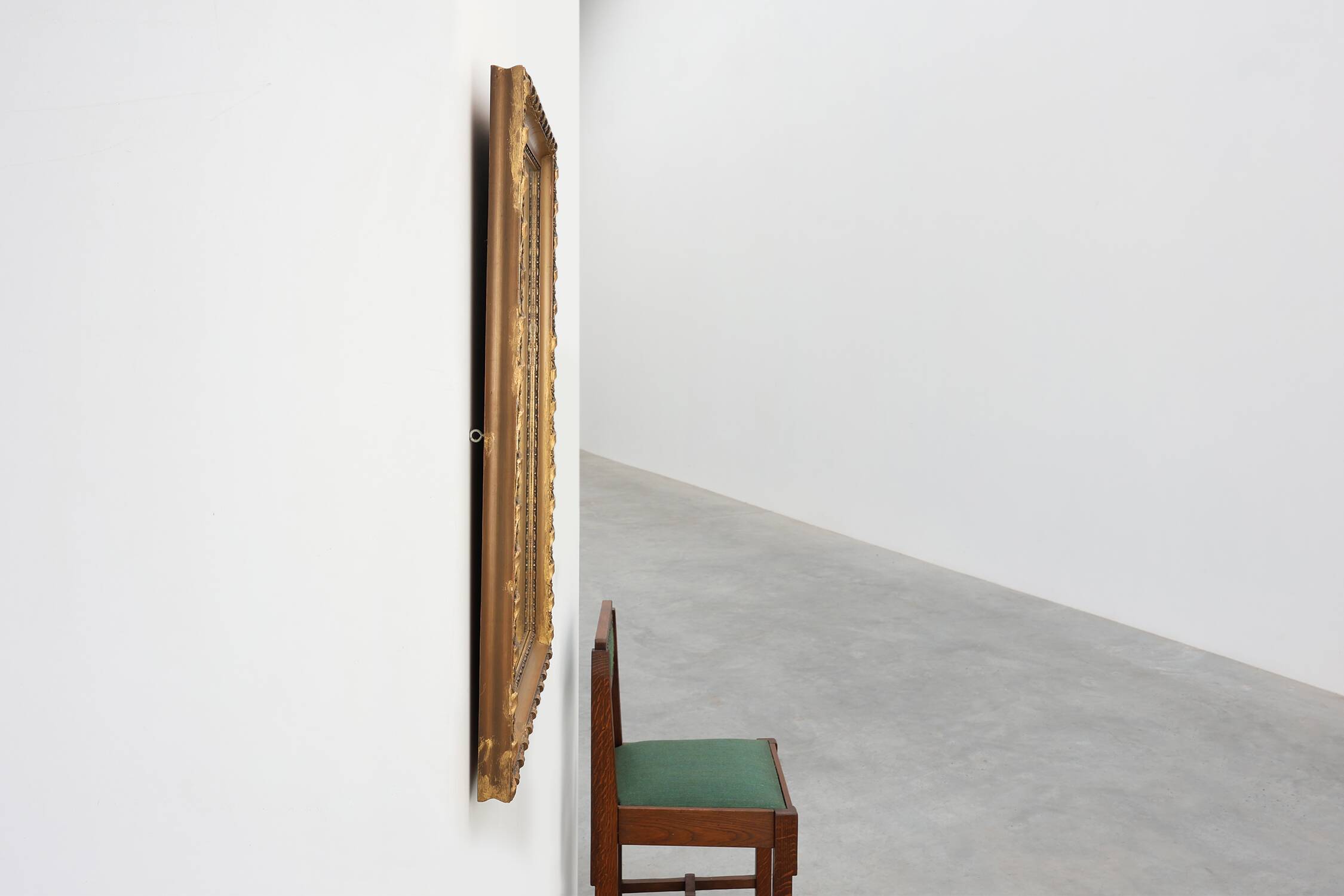 Miroir néoclassique en bois doré, Belgique, vers 1900
