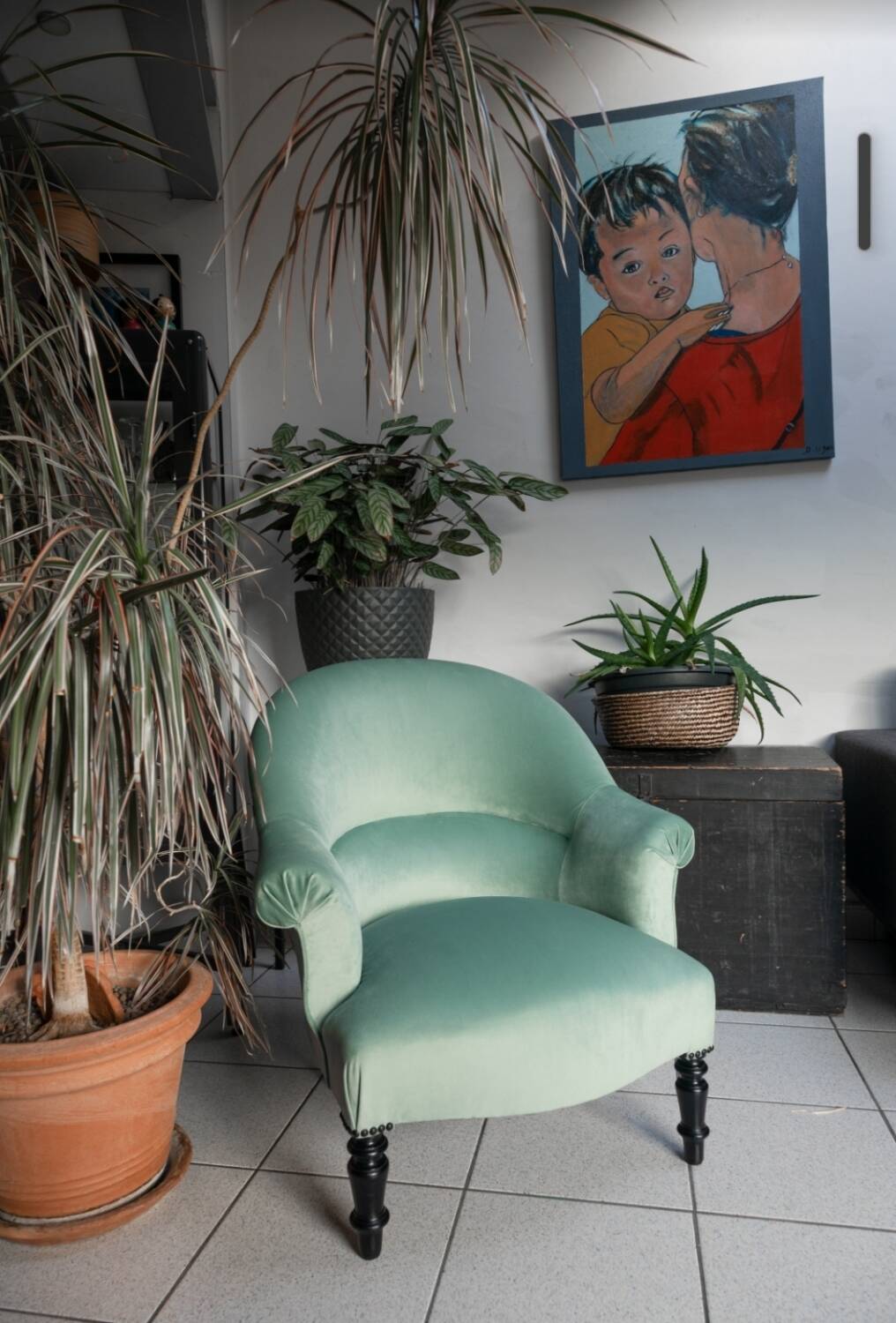 Restored authentic 19th century toad armchair