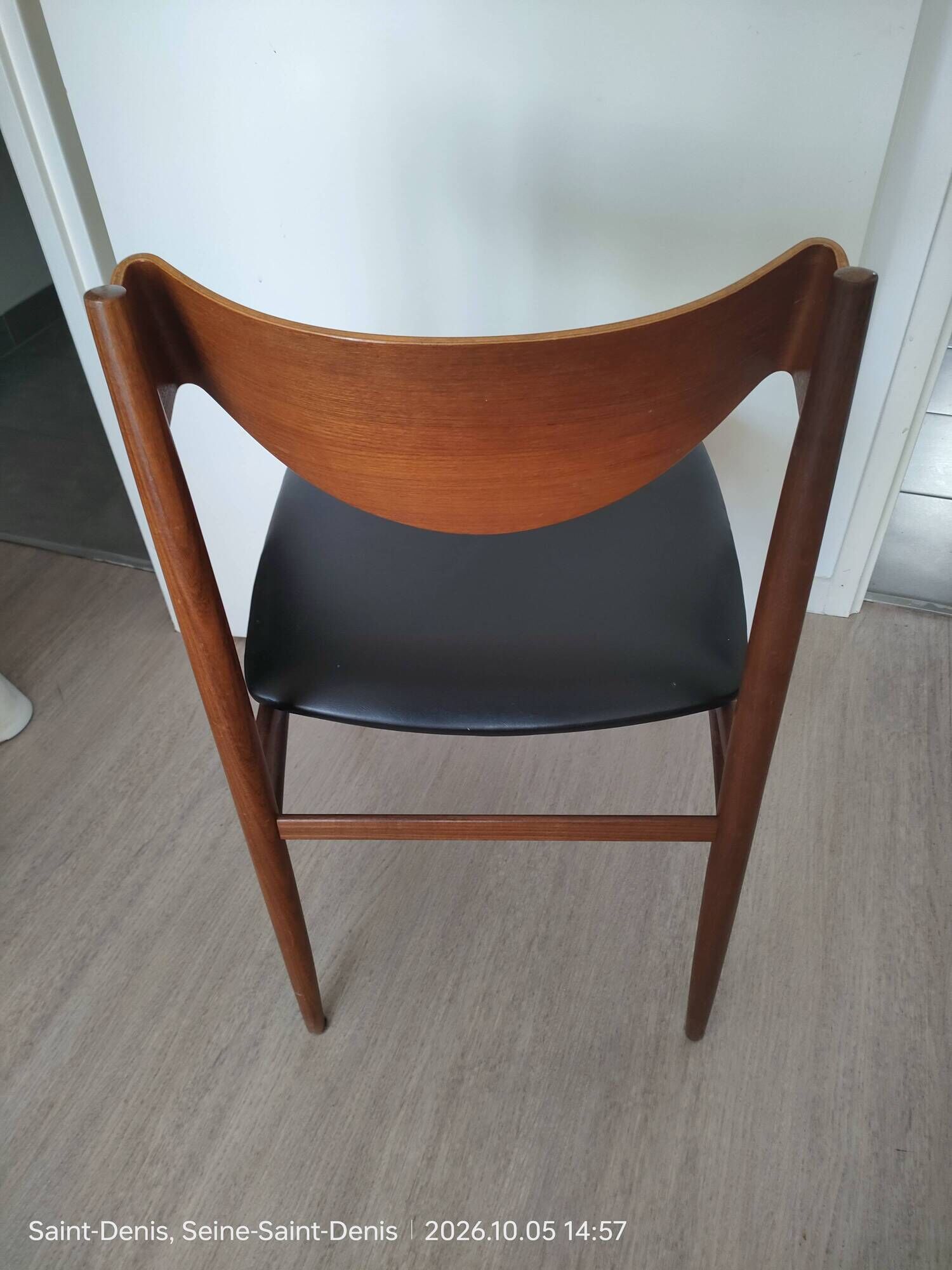 6 teak chairs, 1960s Scandinavian style, signed