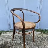 Thonet 209 chair by Mundus