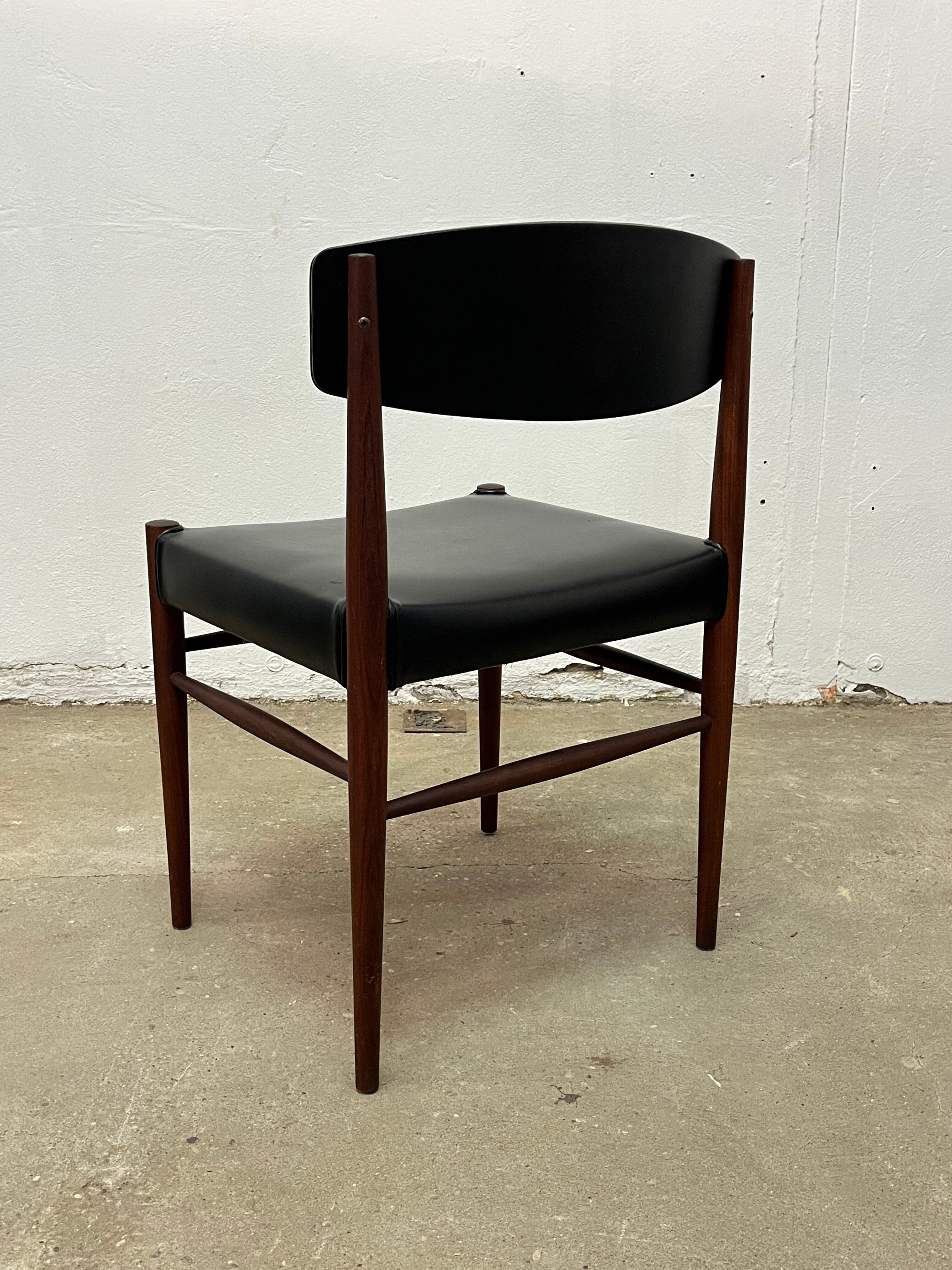 Paire de chaises style scandinave
